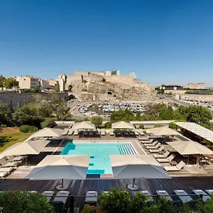 **** Hotel Radisson Blu Vieux Port Frankreich
